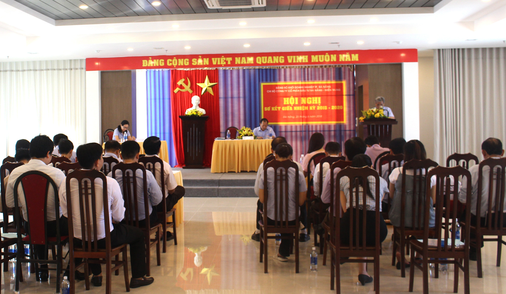 DMT GROUP tổ chức Hội nghị sơ kết giữa nhiệm kỳ Đại hội Đảng bộ Khối Doanh Nghiệp, nhiệm kỳ 2015-2020